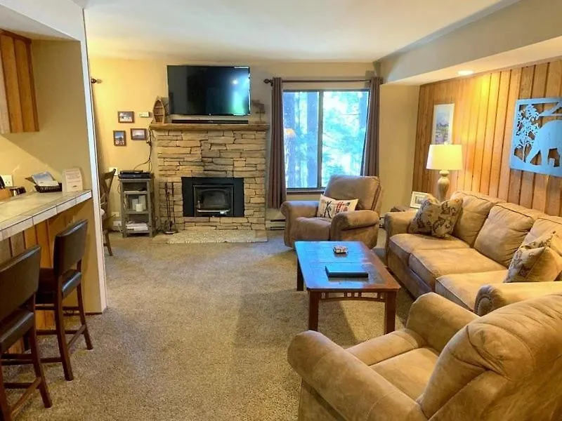 1 Bedroom Standard Condos Mammoth Lakes 0*,