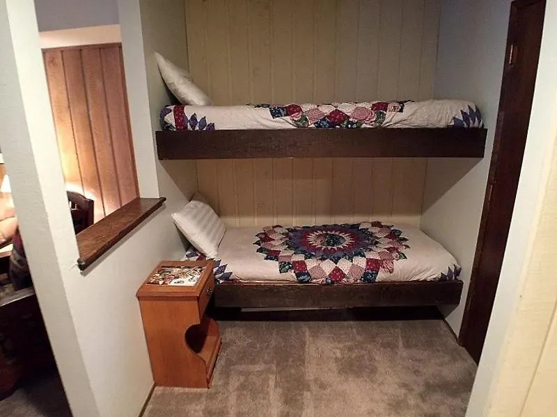 1 Bedroom Standard Condos Mammoth Lakes