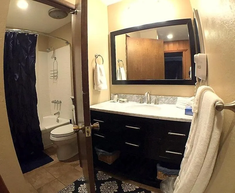 1 Bedroom Standard Condos Mammoth Lakes 0*,